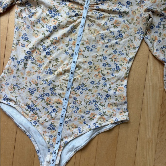 Sezane Floral Bodysuit in Yellow and Blue - Picture 3 of 5